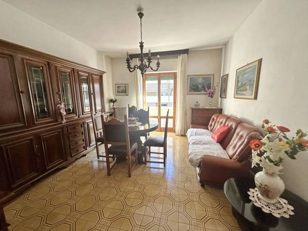 appartamento in vendita a Follonica