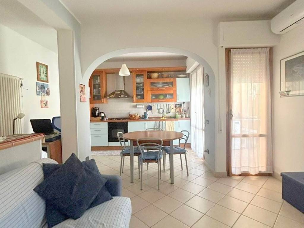 appartamento in vendita a Follonica