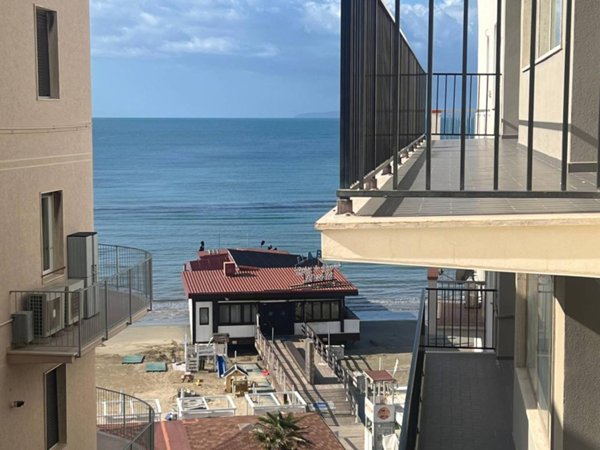 appartamento in vendita a Follonica