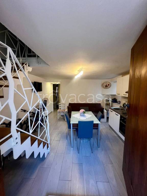 appartamento in vendita a Follonica