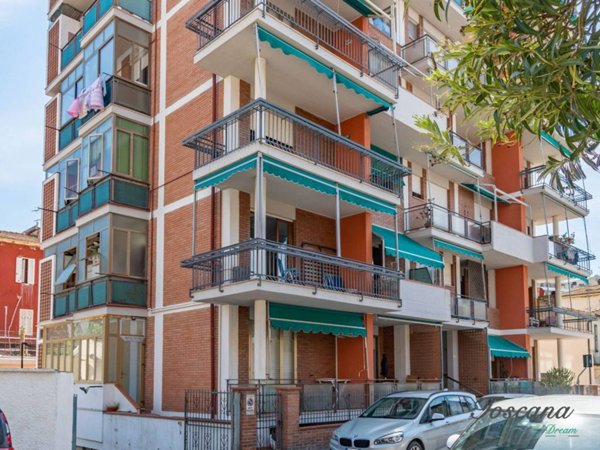 appartamento in vendita a Follonica