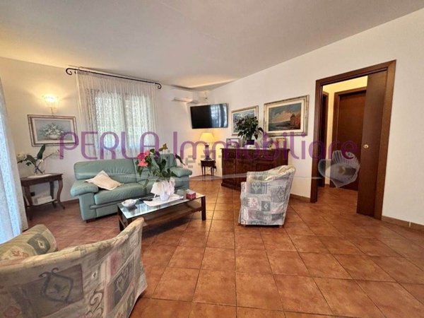 casa semindipendente in vendita a Follonica