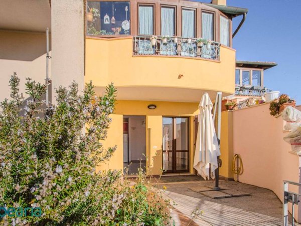 casa indipendente in vendita a Follonica