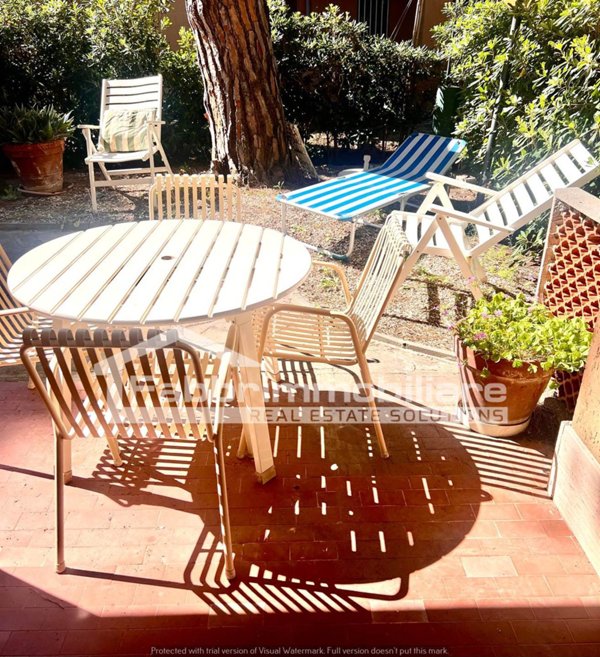 casa indipendente in vendita a Follonica