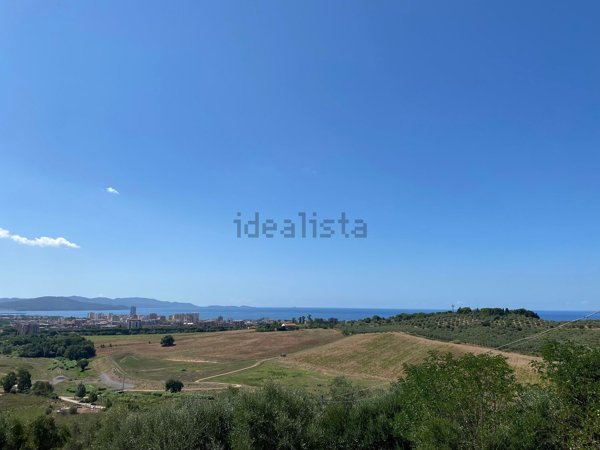 appartamento in vendita a Follonica
