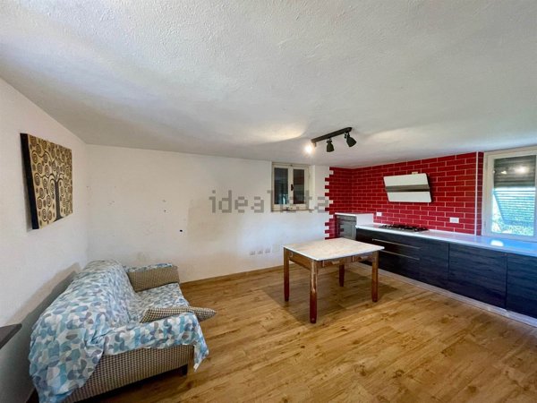 casa indipendente in vendita a Follonica