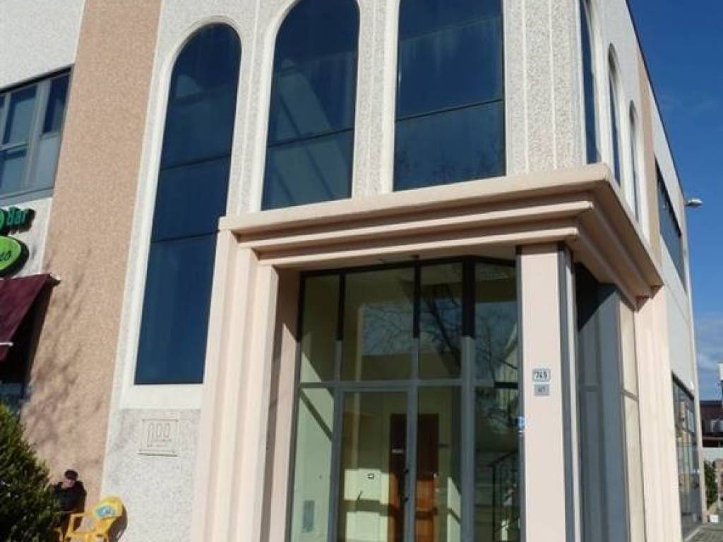 ufficio in vendita a Follonica