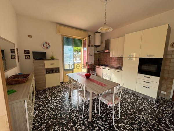 appartamento in vendita a Follonica