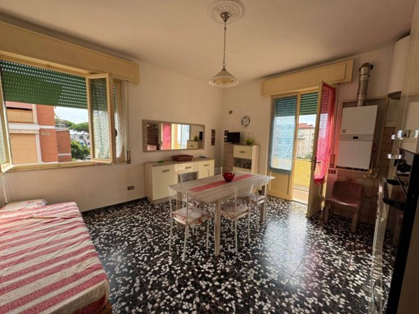 appartamento in vendita a Follonica