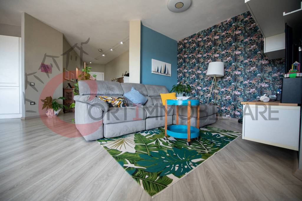 appartamento in vendita a Follonica