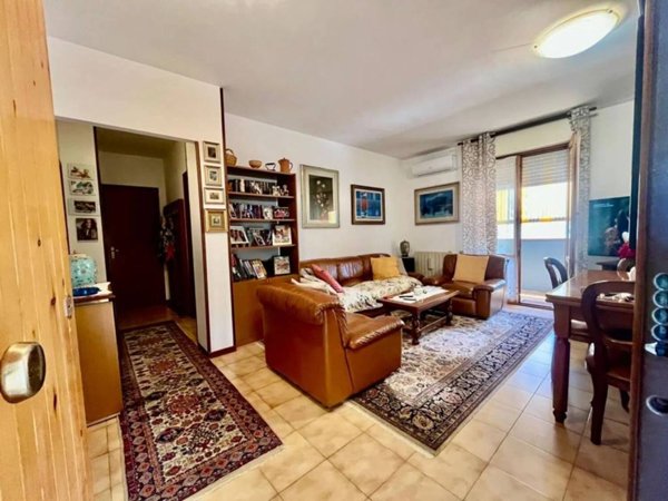 appartamento in vendita a Follonica