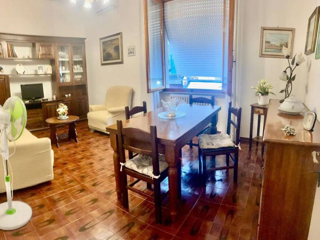 appartamento in vendita a Follonica