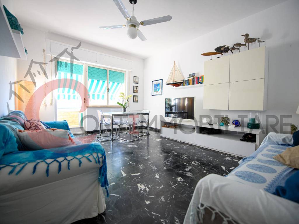 appartamento in vendita a Follonica
