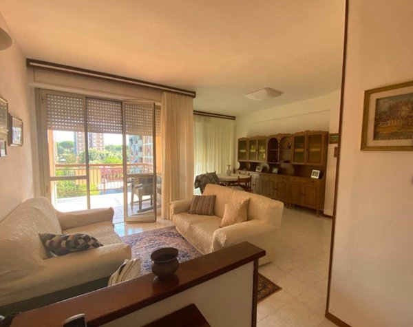 appartamento in vendita a Follonica