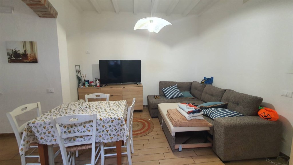 appartamento in vendita a Follonica