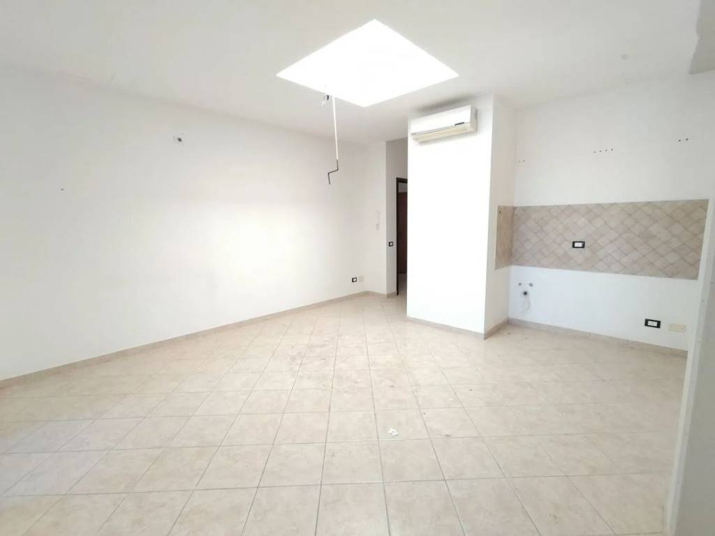 ufficio in vendita a Follonica