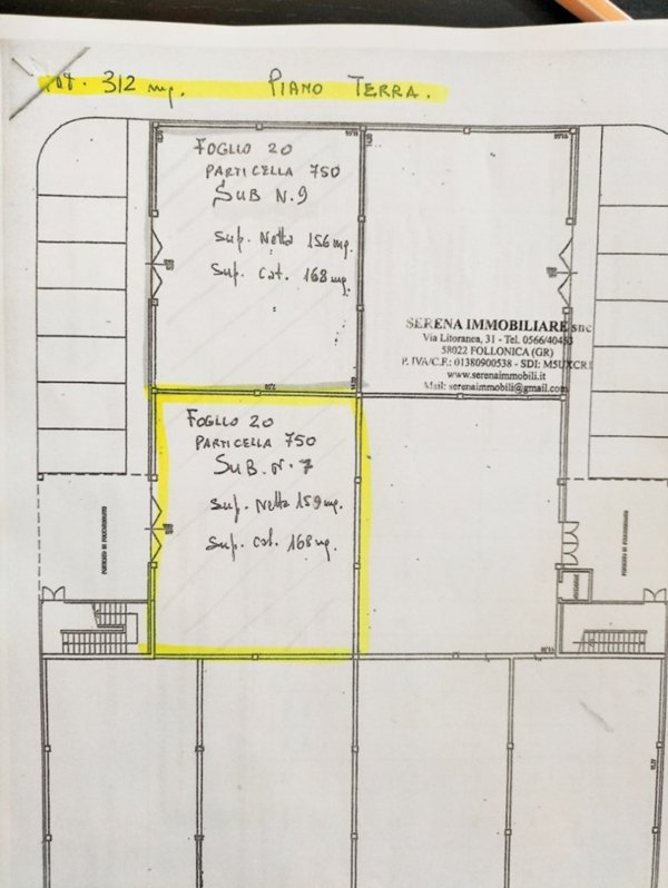 locale di sgombero in vendita a Follonica in zona Area Industriale