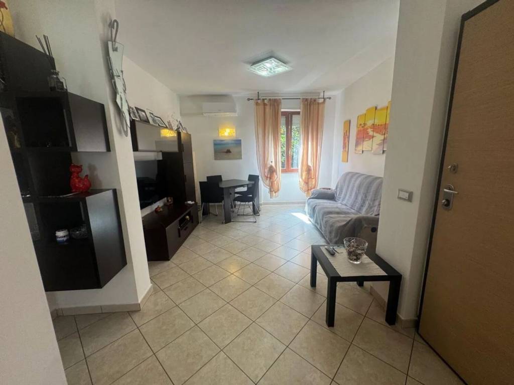 appartamento in vendita a Follonica