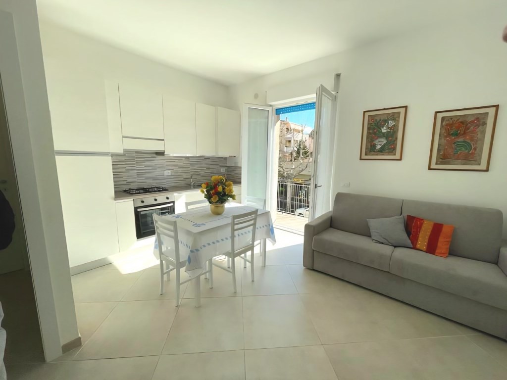 appartamento in vendita a Follonica
