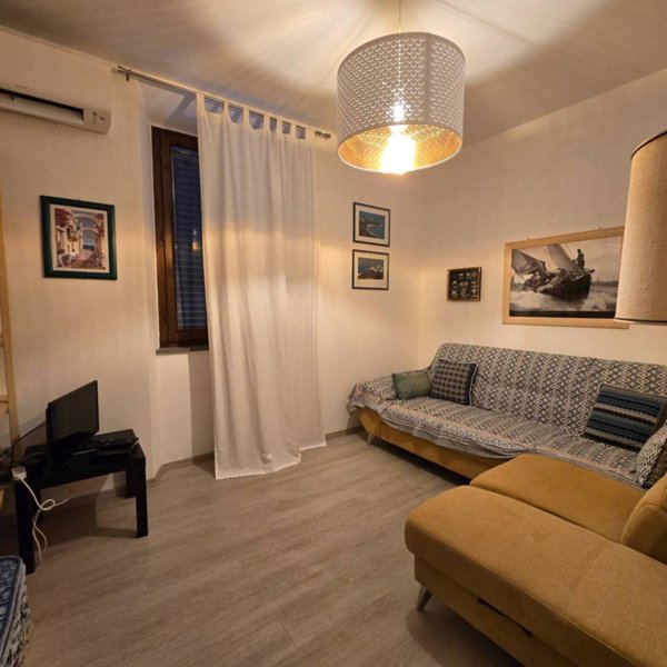 appartamento in vendita a Follonica