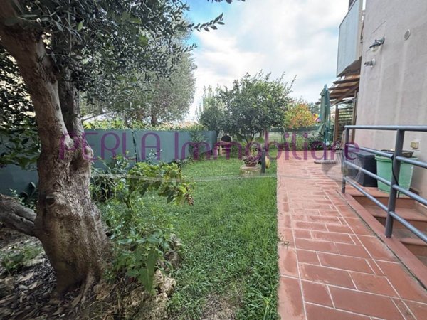appartamento in vendita a Follonica