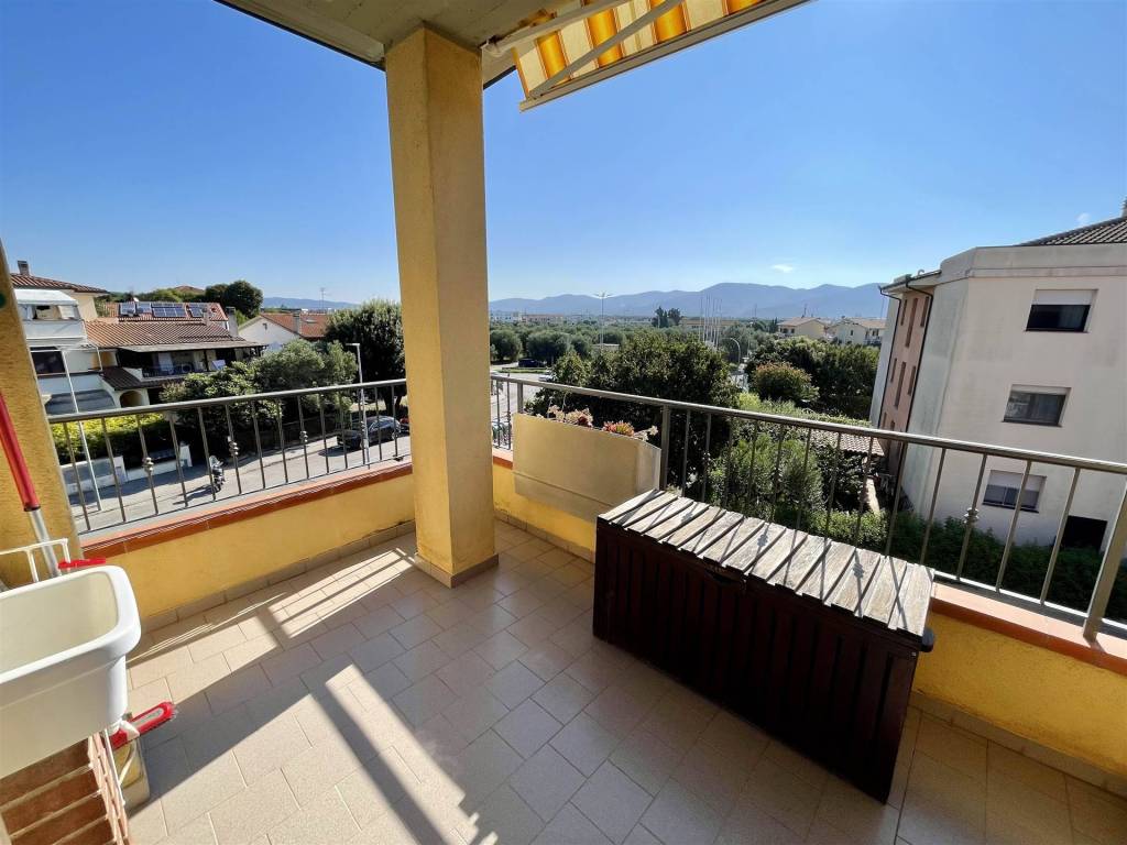 appartamento in vendita a Follonica