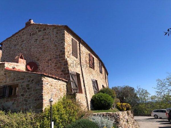 appartamento in vendita a Follonica