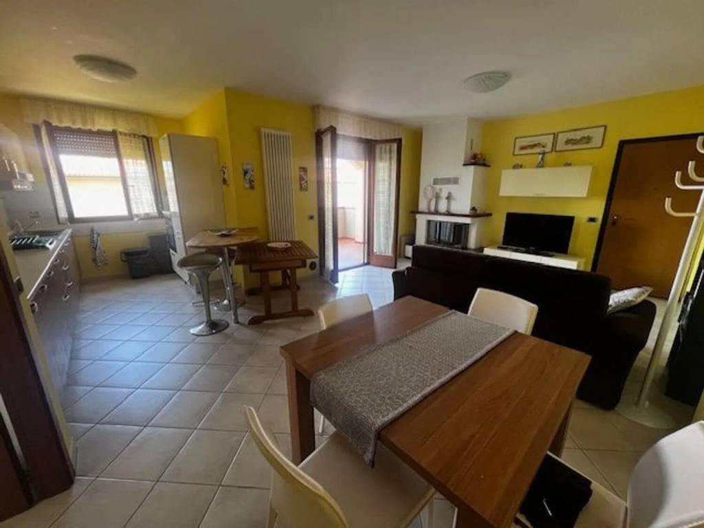 appartamento in vendita a Follonica