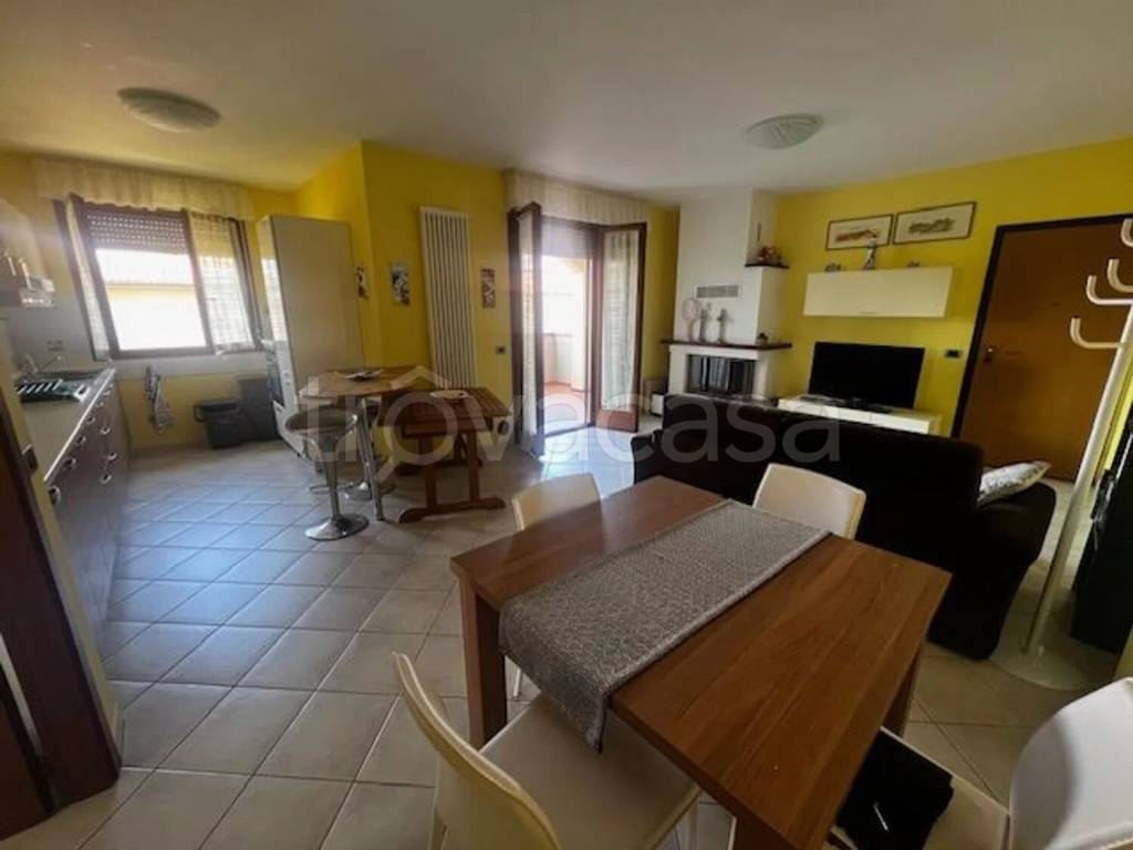 appartamento in vendita a Follonica