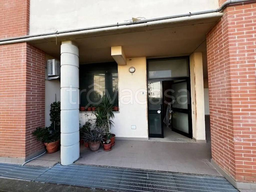 ufficio in vendita a Follonica