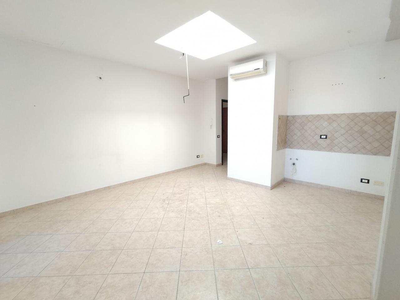 appartamento in vendita a Follonica in zona Area Industriale