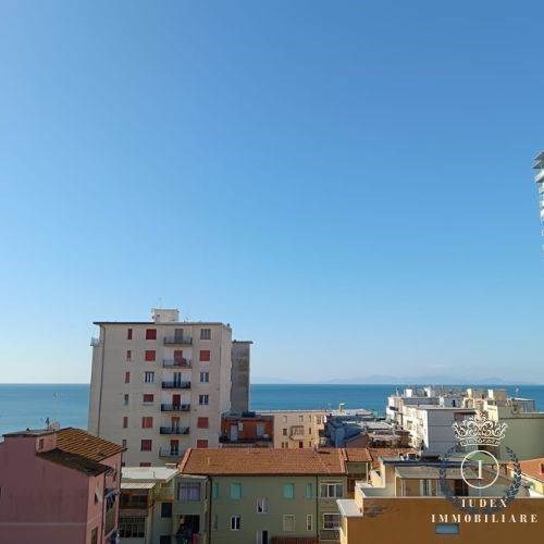 appartamento in vendita a Follonica