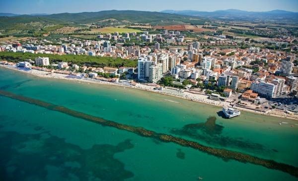 appartamento in vendita a Follonica