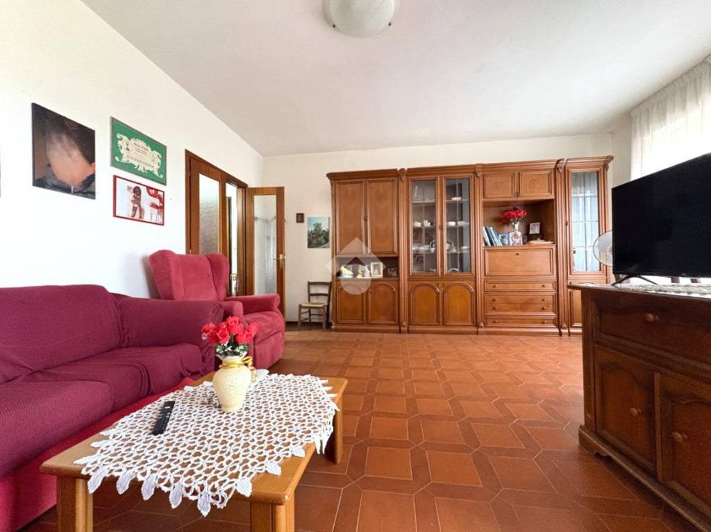 appartamento in vendita a Follonica