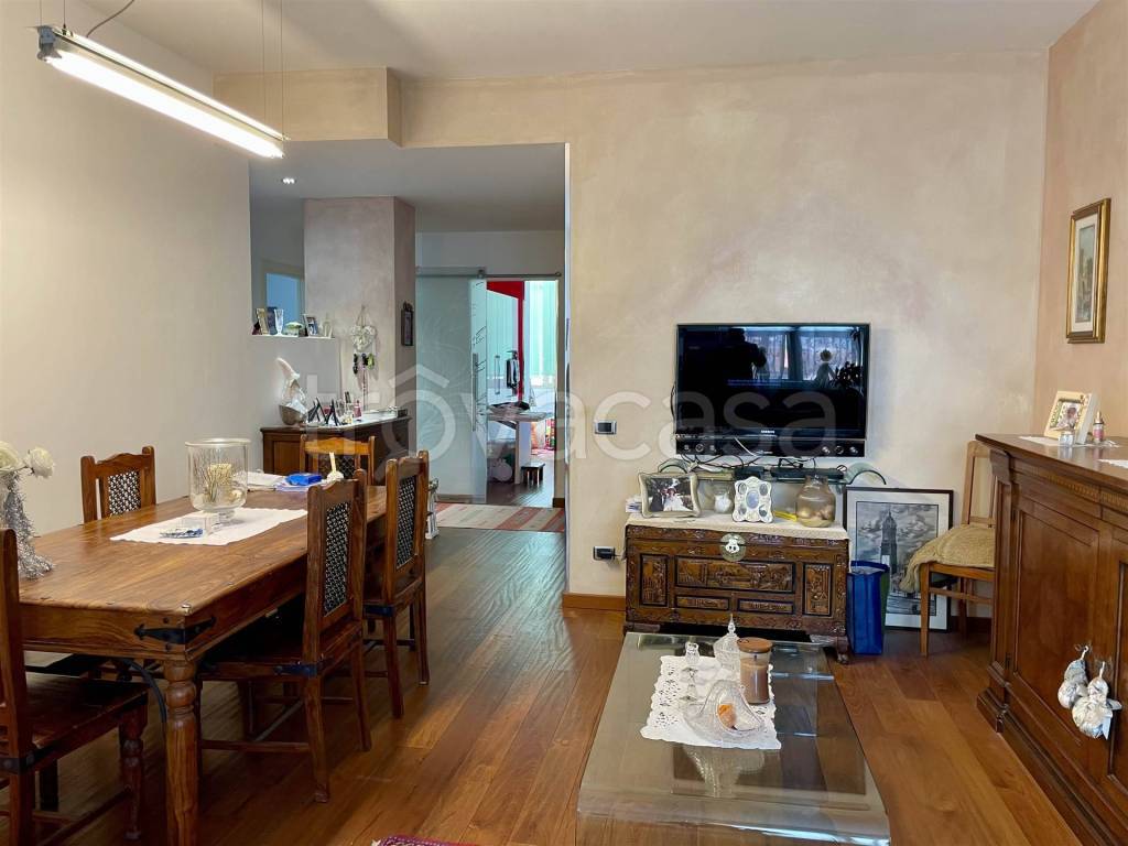 appartamento in vendita a Follonica