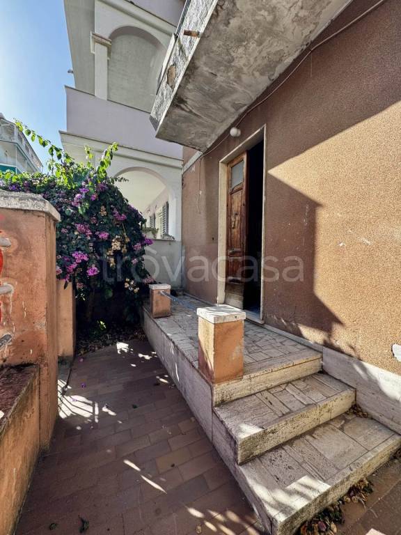 appartamento in vendita a Follonica