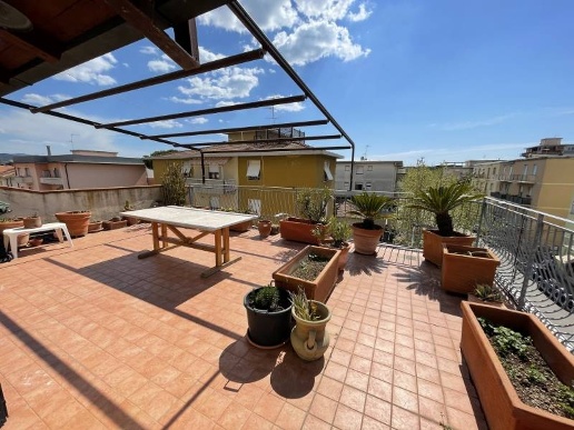 appartamento in vendita a Follonica