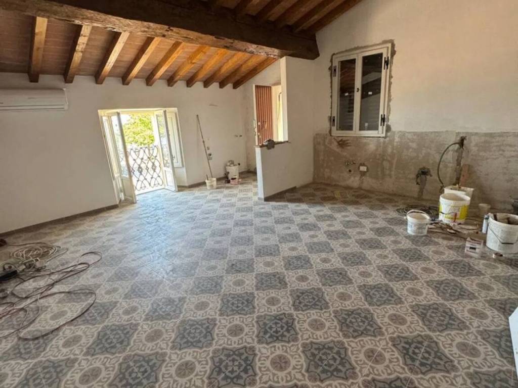 appartamento in vendita a Follonica