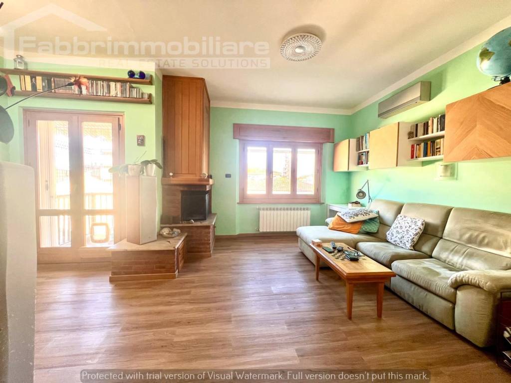 appartamento in vendita a Follonica