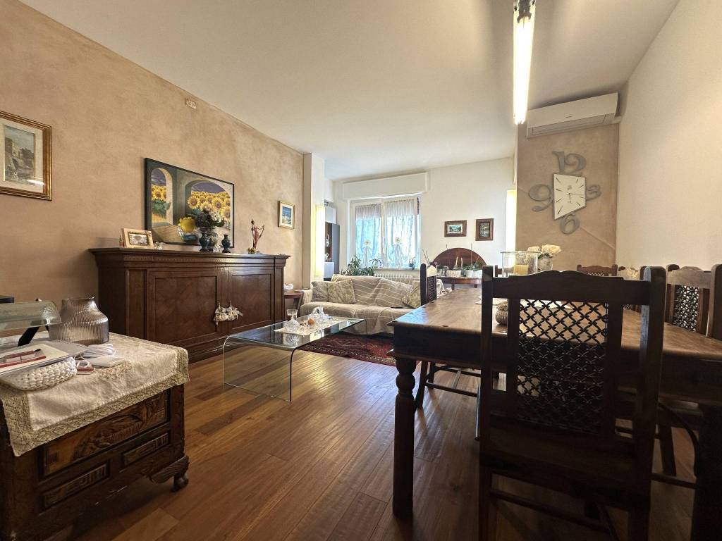 appartamento in vendita a Follonica