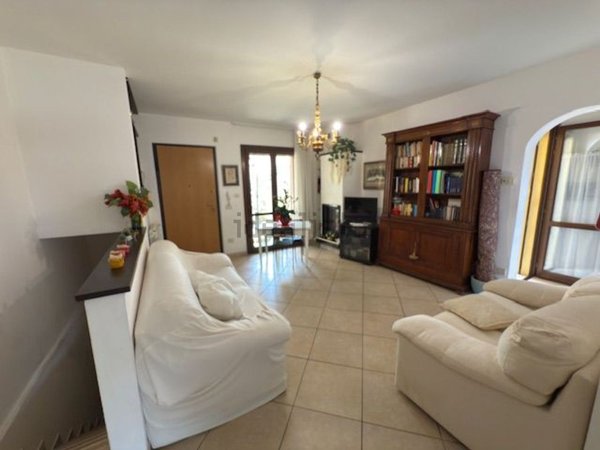 appartamento in vendita a Follonica