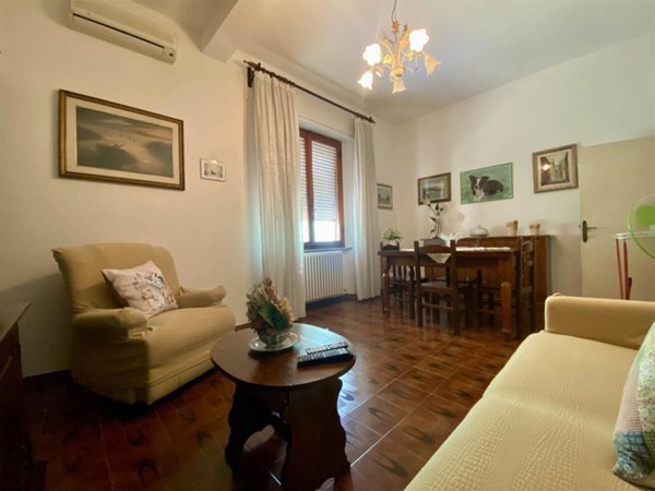 appartamento in vendita a Follonica