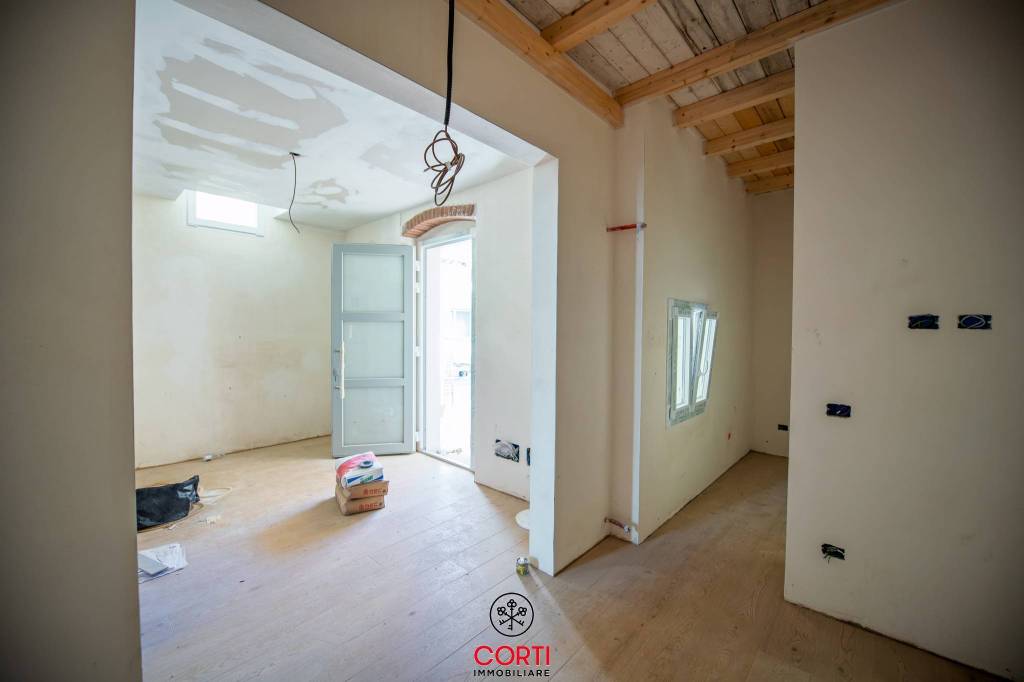 appartamento in vendita a Follonica