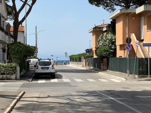 appartamento in vendita a Follonica