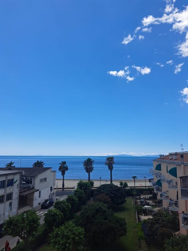 appartamento in vendita a Follonica