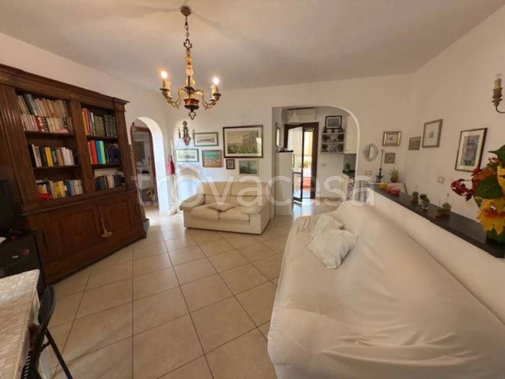 appartamento in vendita a Follonica