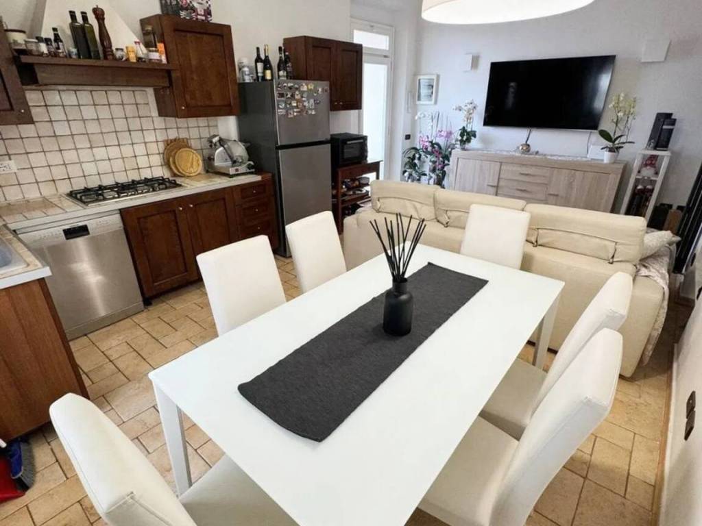 appartamento in vendita a Follonica