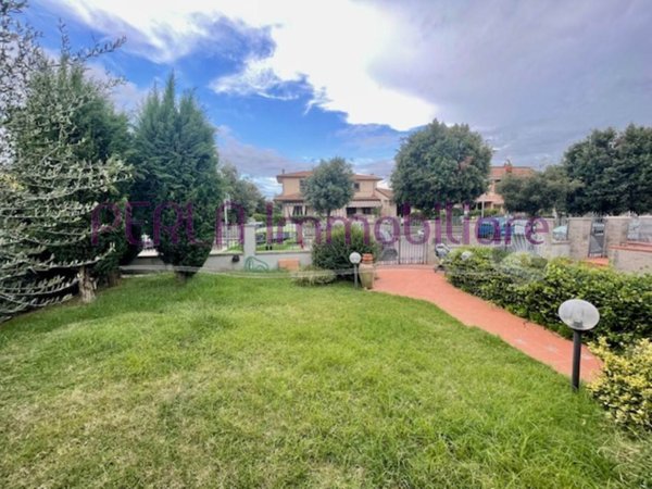 appartamento in vendita a Follonica