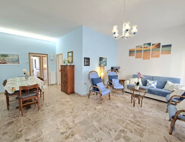 appartamento in vendita a Follonica