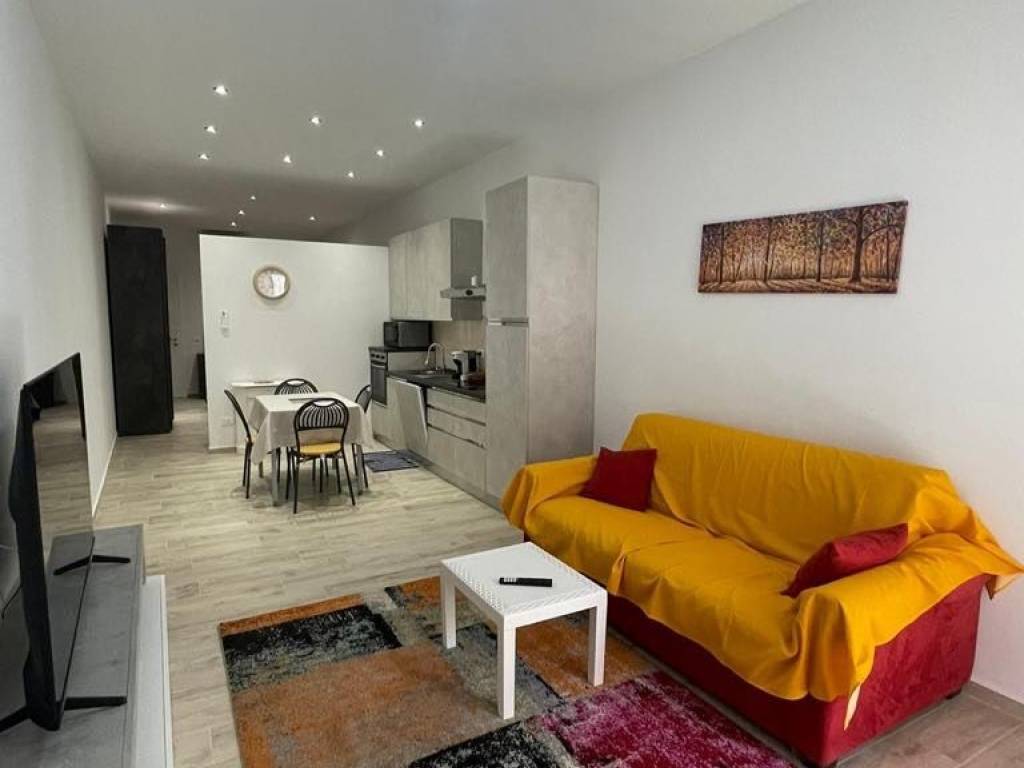 appartamento in vendita a Follonica